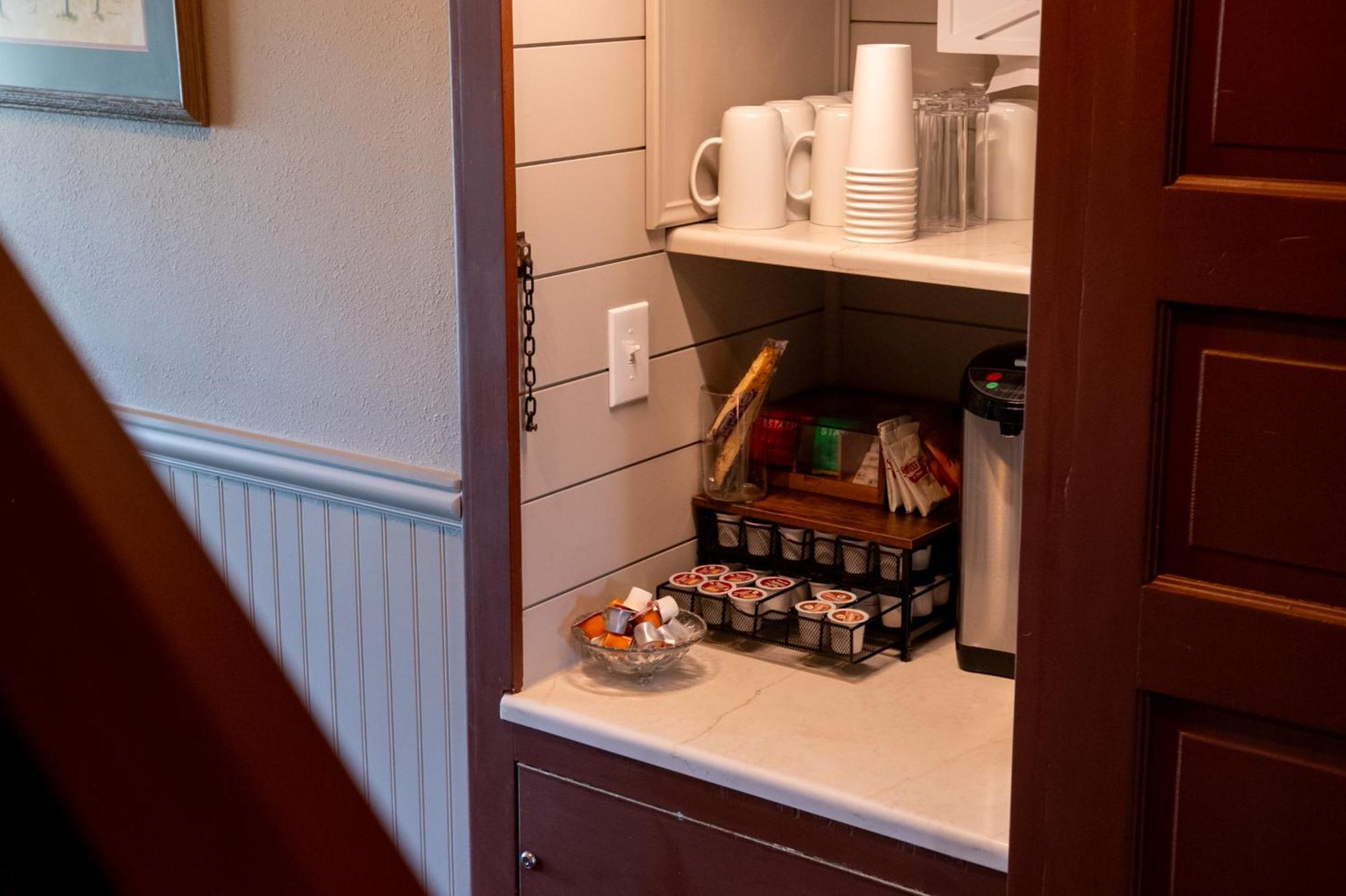 Ilwaco The Pearl Inn Bed And Breakfast المظهر الخارجي الصورة